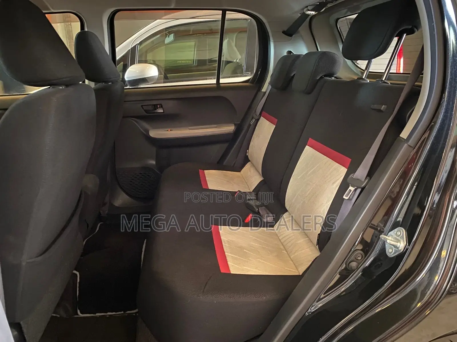 Toyota Passo 2018 Black