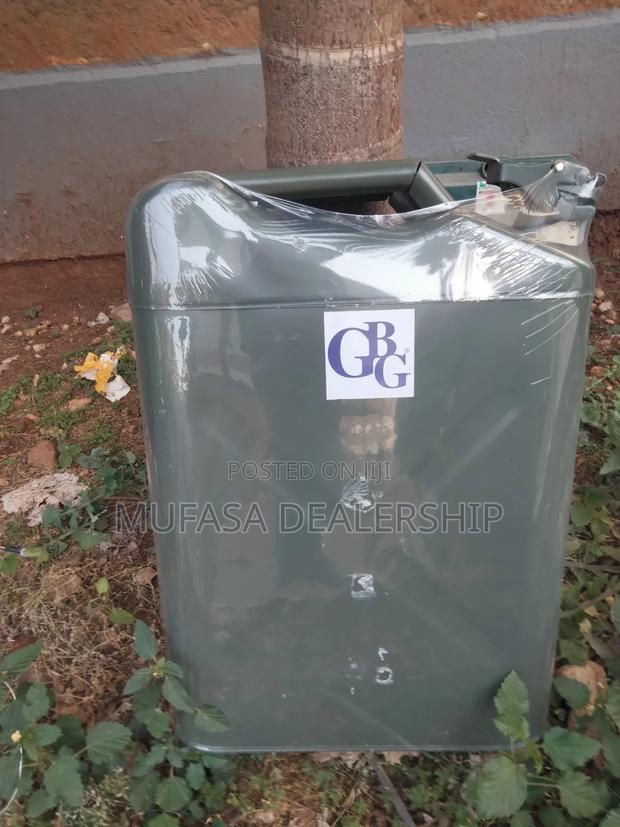 Metallic Fuel Jerrycan(20ltrs) - thumbnail 2