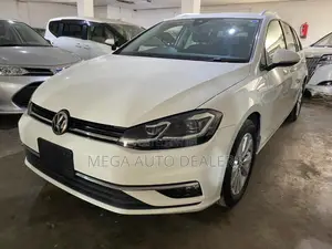 Volkswagen Golf 2018 White
