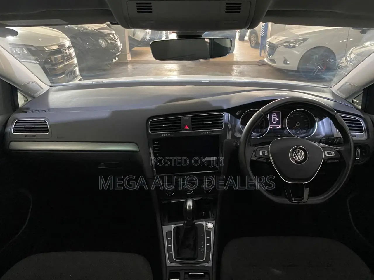 Volkswagen Golf 2018 White