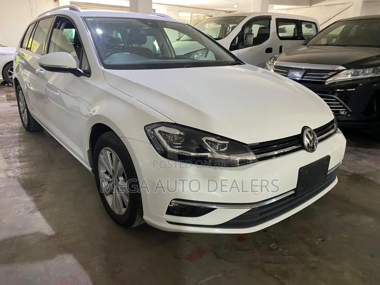 Volkswagen Golf 2018 White