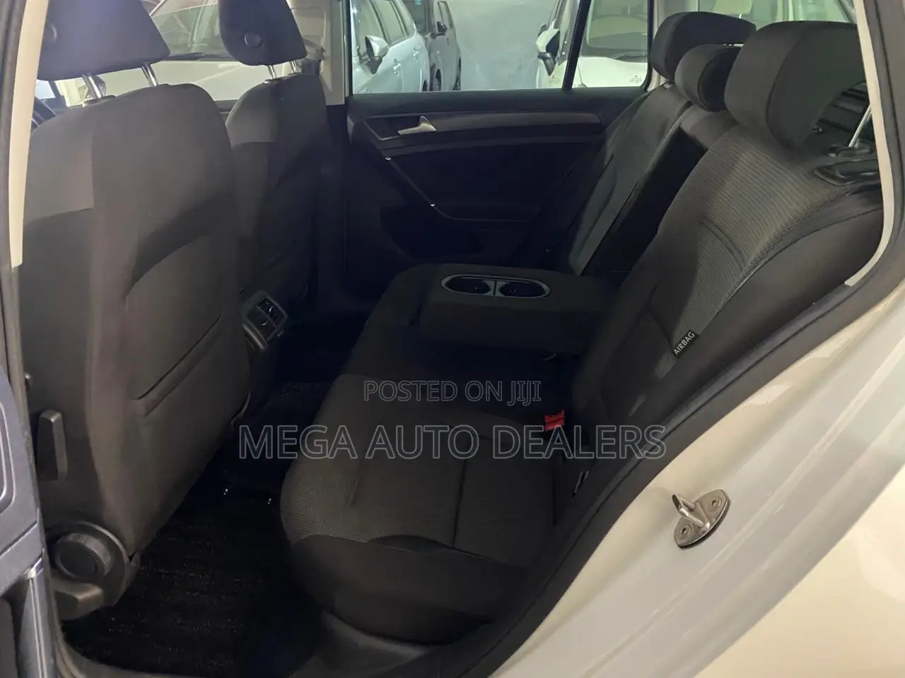 Volkswagen Golf 2018 White
