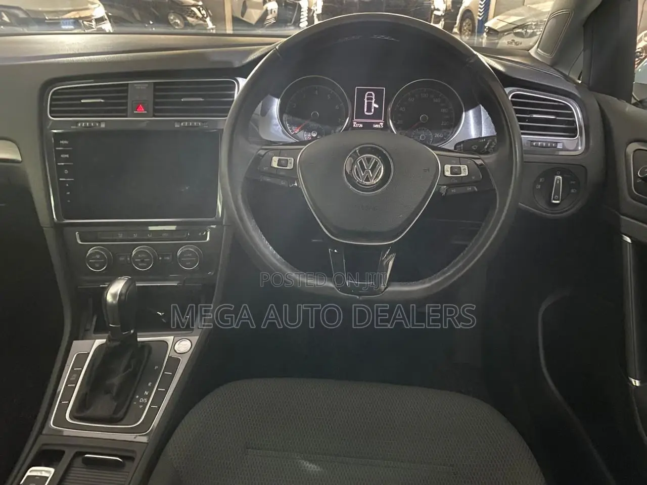Volkswagen Golf 2018 White