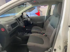 Nissan NV1500 2018 White