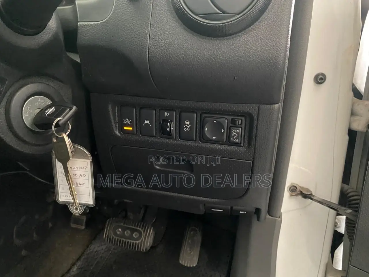 Nissan NV1500 2018 White
