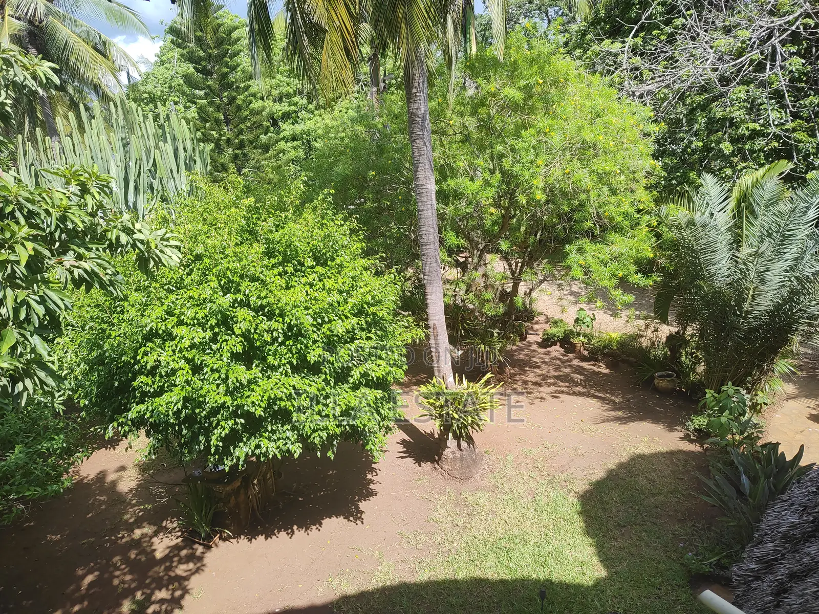 Furnished 3bdrm Villa in Villa Maggy, Diani for sale