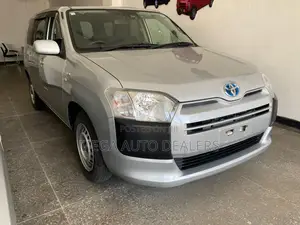 Toyota Succeed 2018 Silver