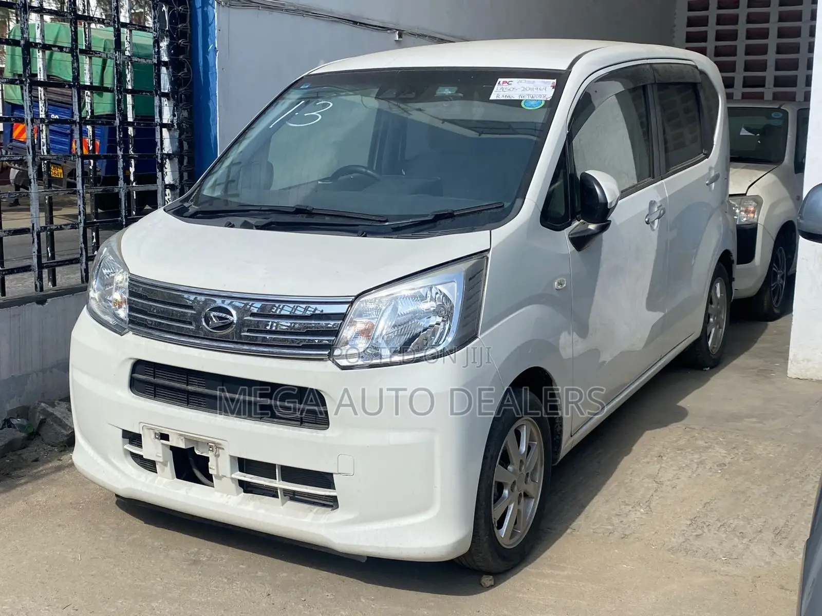 Daihatsu Move 2018 White