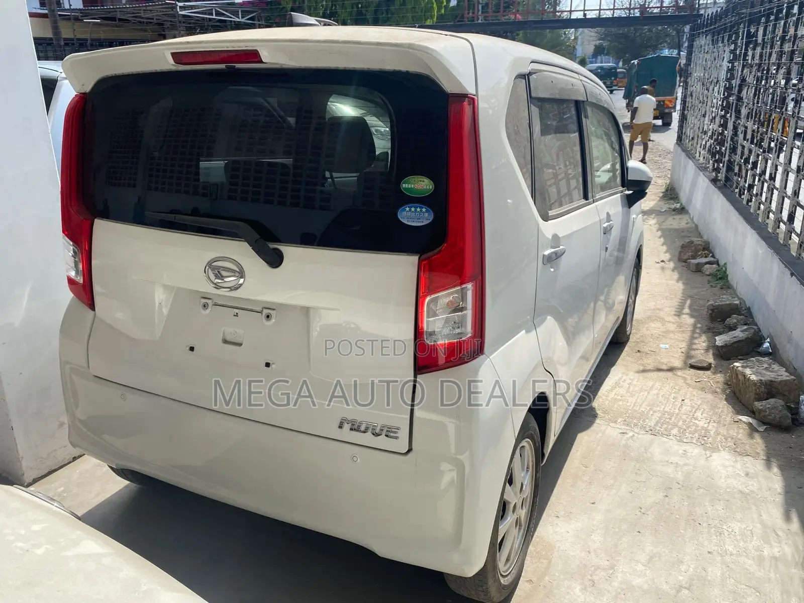 Daihatsu Move 2018 White