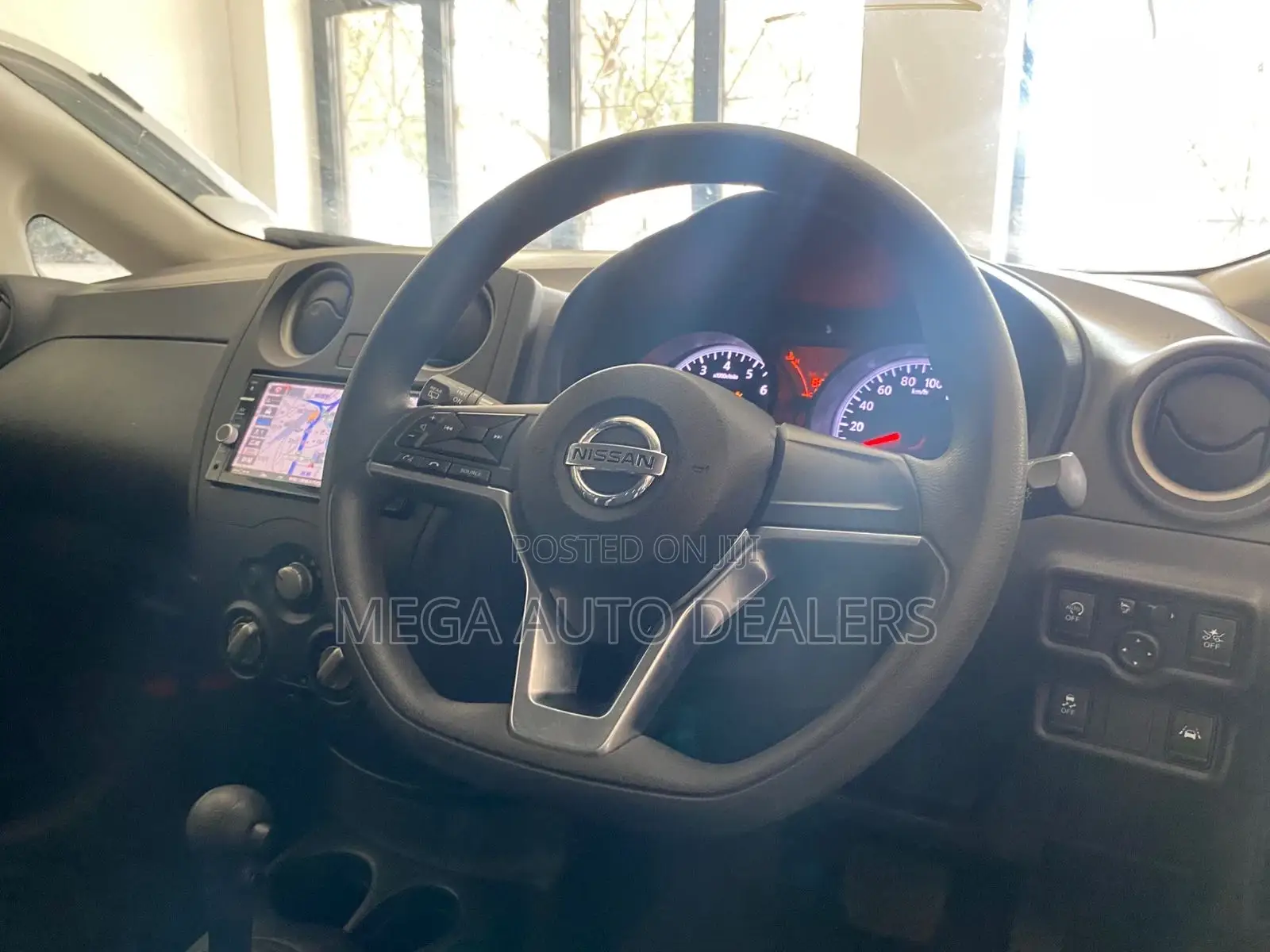 Nissan Note 2018 Silver