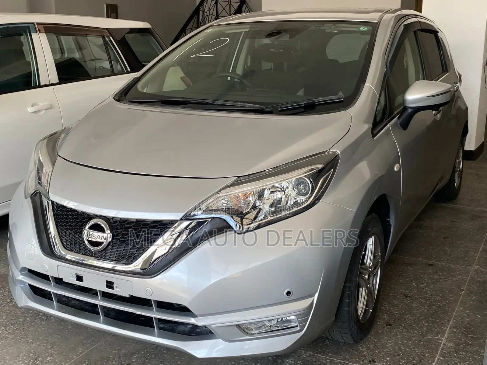 Nissan Note 2018 Silver