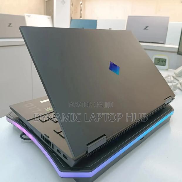 Laptop HP Omen 17 16GB Intel Core I9 SSD 1T