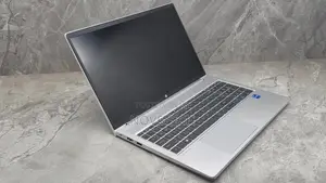 New Laptop HP ProBook 450 G8 8GB Intel Core I3 SSD 256GB