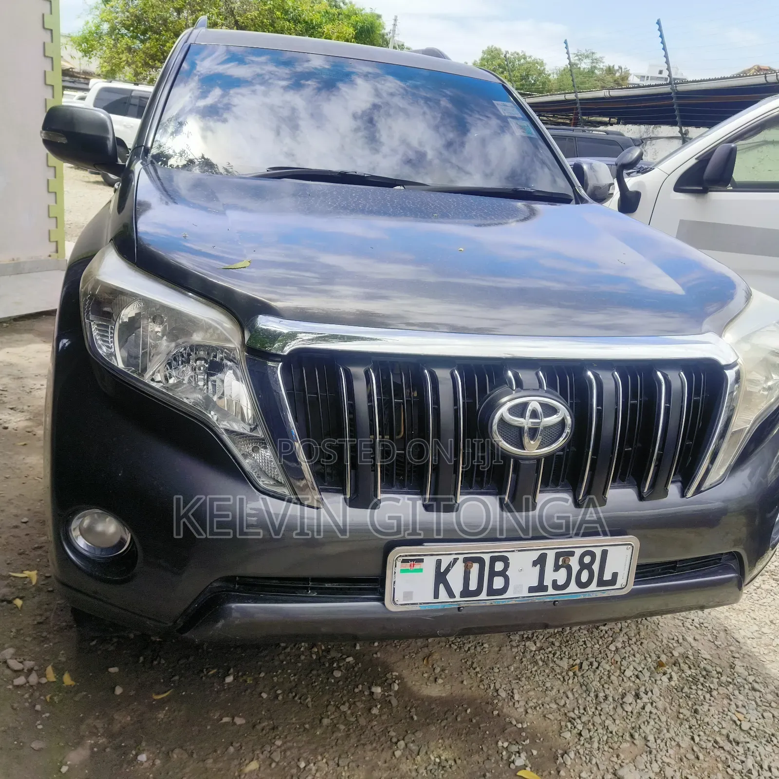 Toyota Land Cruiser Prado 2015 Gray