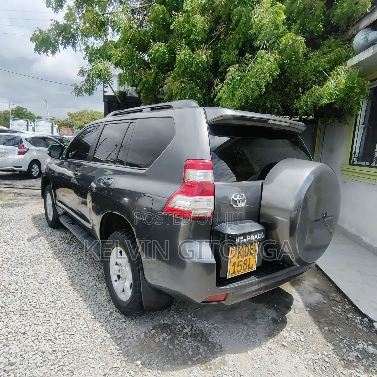 Toyota Land Cruiser Prado 2015 Gray