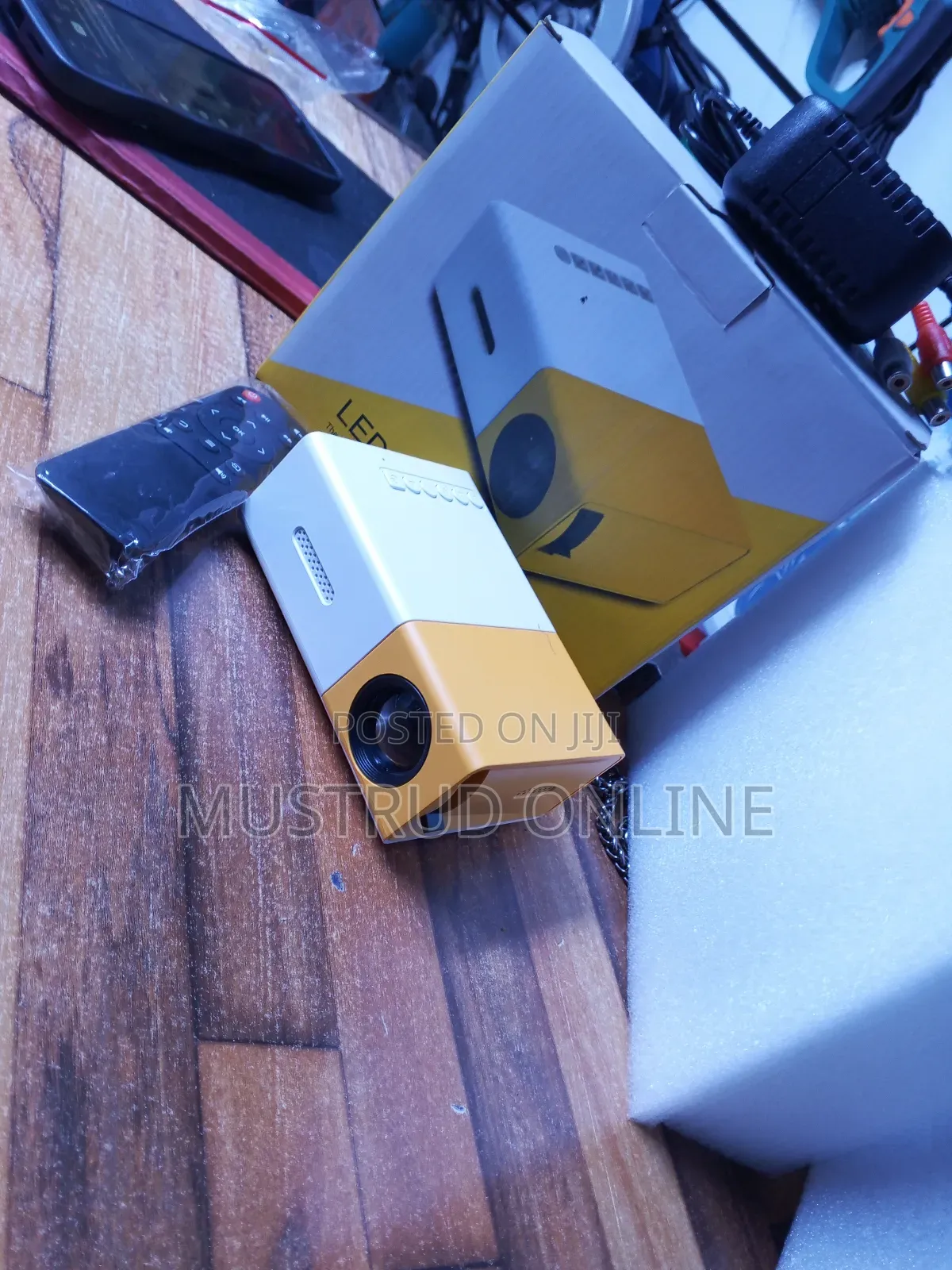 Flexible Mini Portable Projector