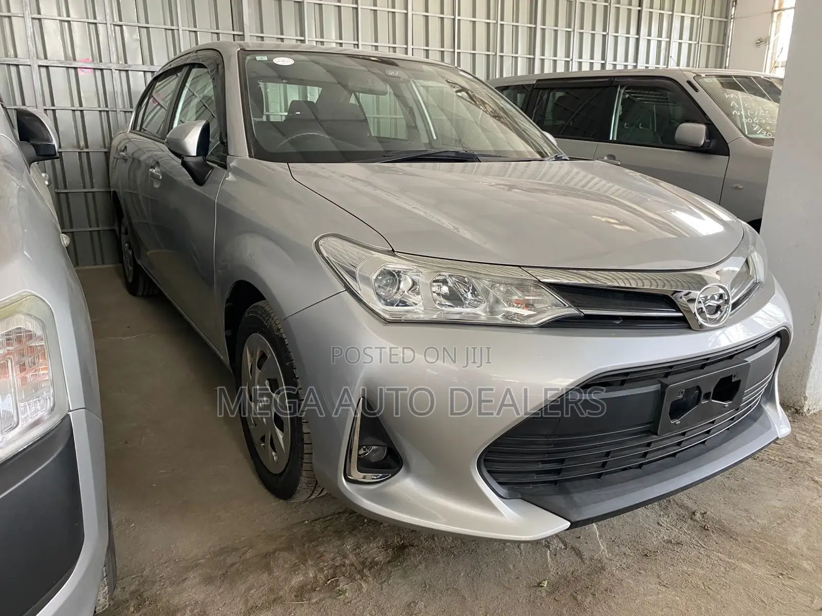 Toyota Axio 2018 Silver