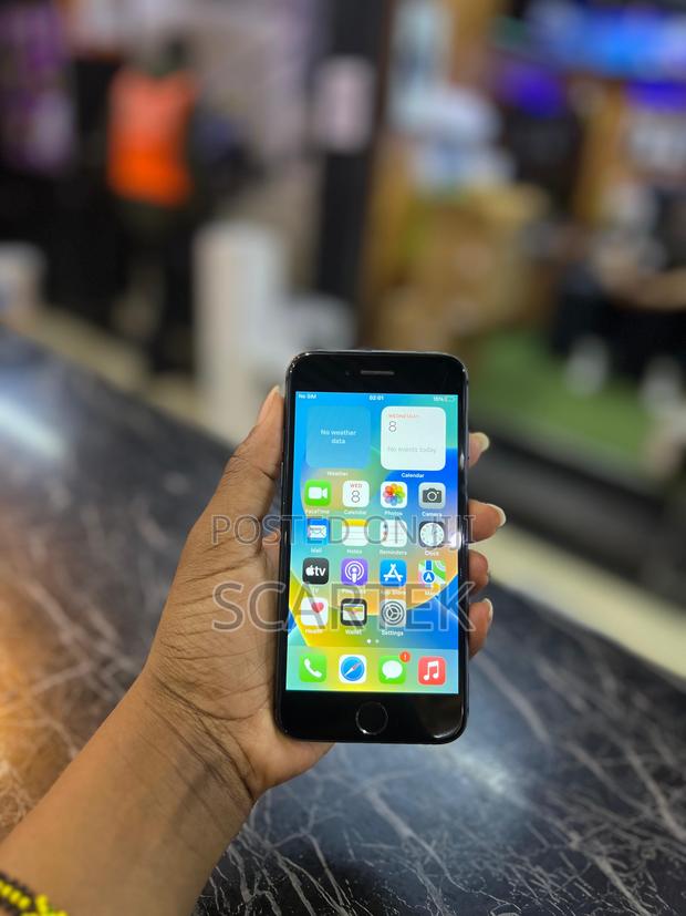 Apple iPhone 8 64 GB - main view