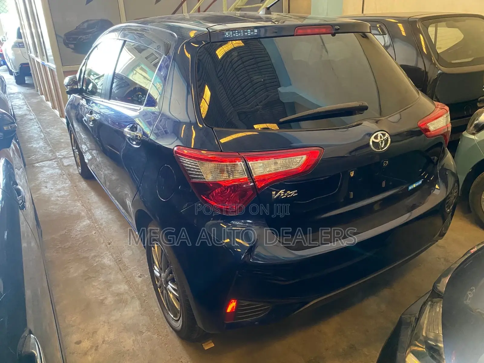 Toyota Vitz 2018 Blue