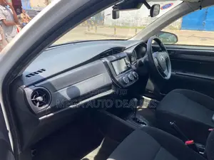 Toyota Axio 2018 White