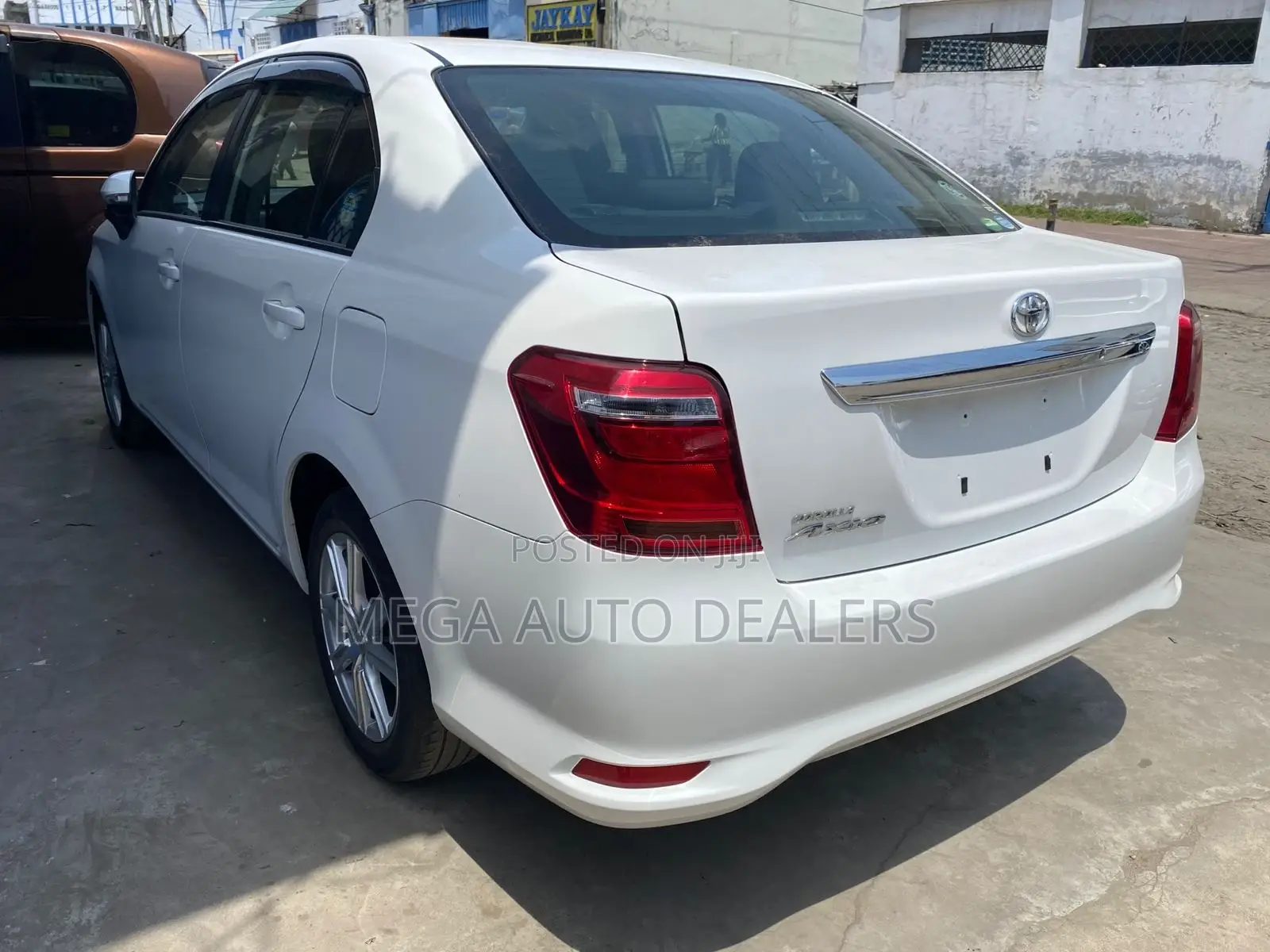 Toyota Axio 2018 White