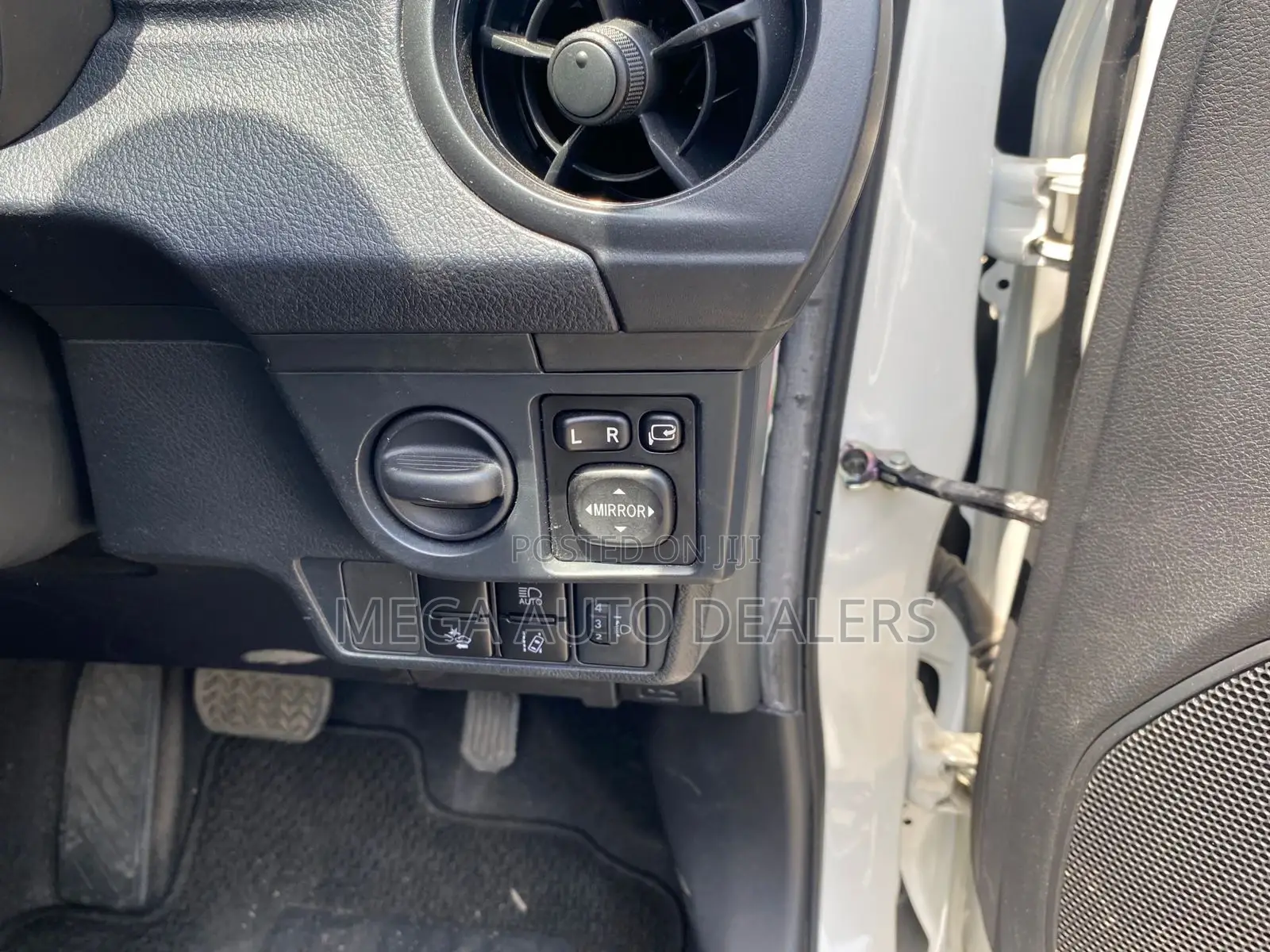 Toyota Axio 2018 White