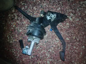Clutch Booster and Clutch Master Cylinder Nissan Civilian