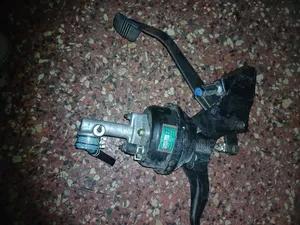 Clutch Booster and Clutch Master Cylinder Nissan Civilian