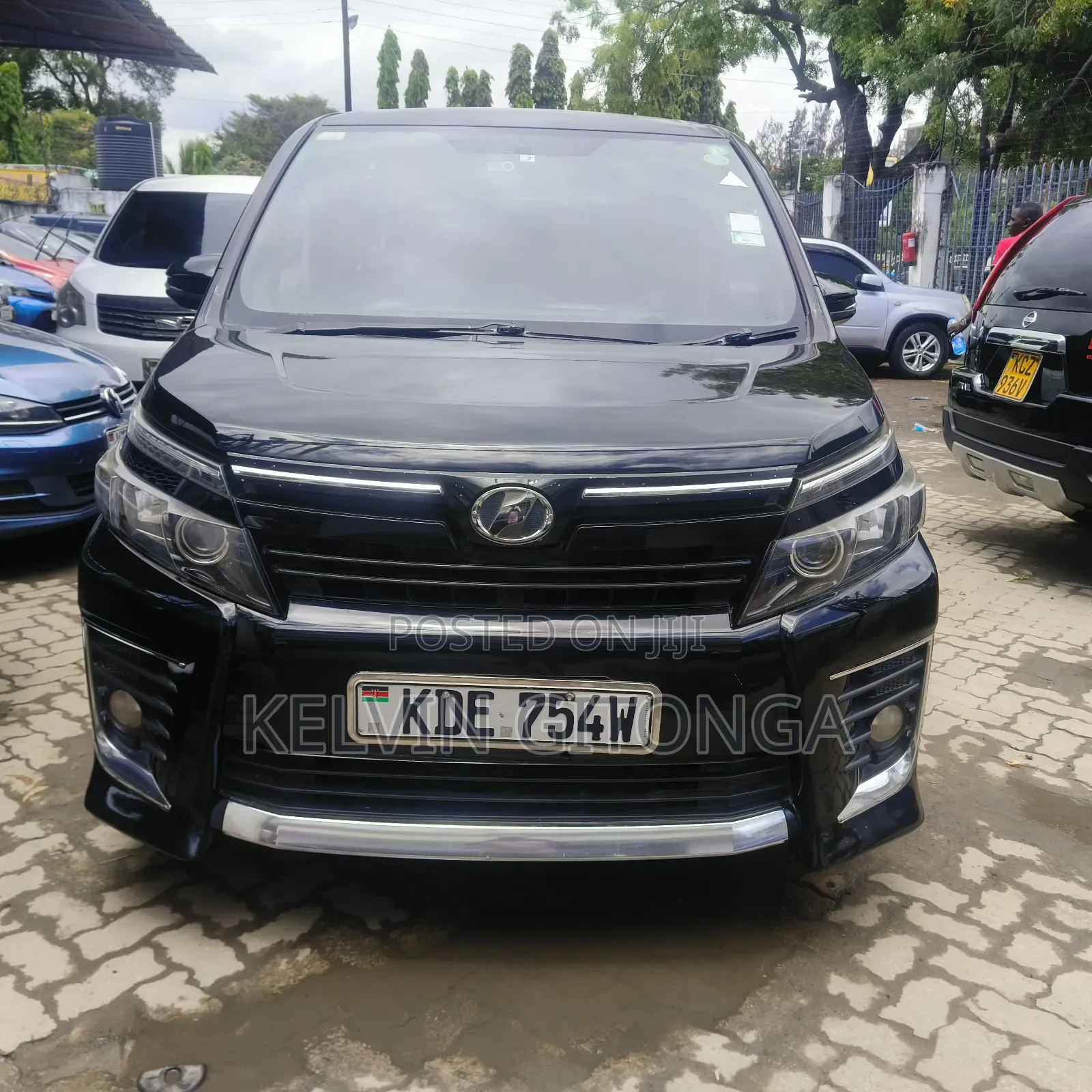 Toyota Voxy SV Premium 2014 Black