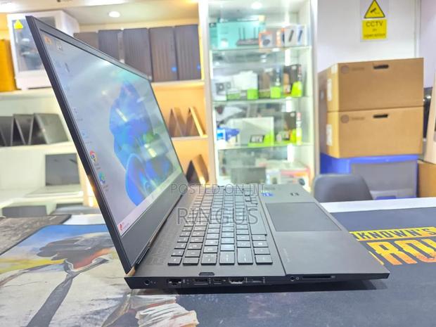 Laptop HP Omen 16 16GB Intel Core i7 SSD 512GB - thumbnail 2