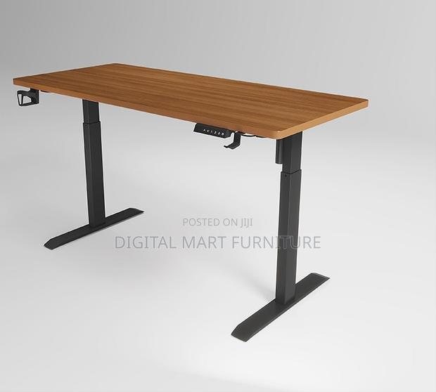 Office Desk: Ergonomic Electrical Black Standing Desk - thumbnail 6