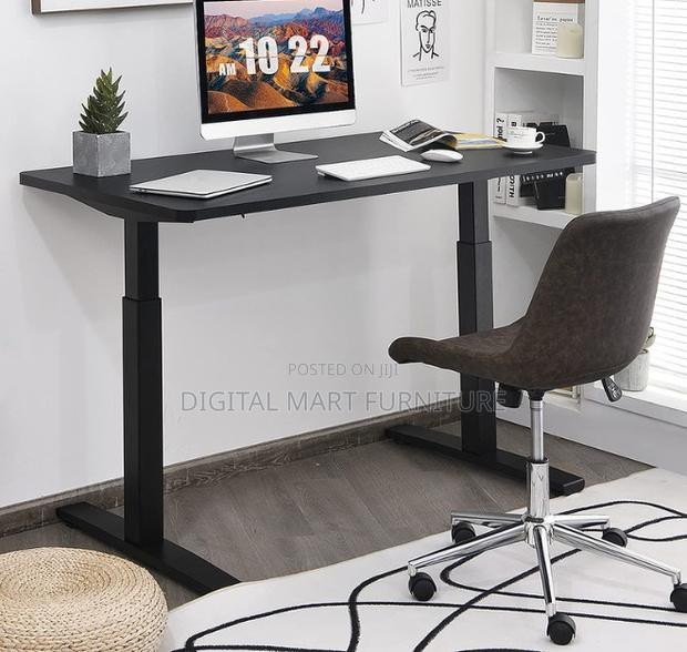 Office Desk: Ergonomic Electrical Black Standing Desk - thumbnail 10