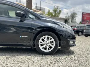 Nissan Note 1.2 Hybrid 2018 Black