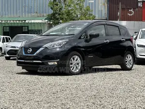 Nissan Note 1.2 Hybrid 2018 Black