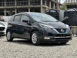 Nissan Note 1.2 Hybrid 2018 Black
