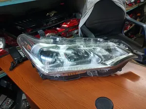 Toyota Axio 2018(165) Non Xenon Headlight Xjapan