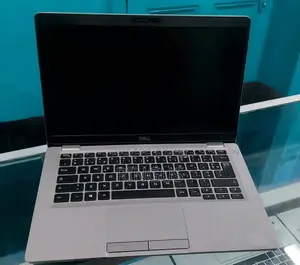Laptop Dell Latitude 5310 8GB Intel Core I7 SSD 256GB