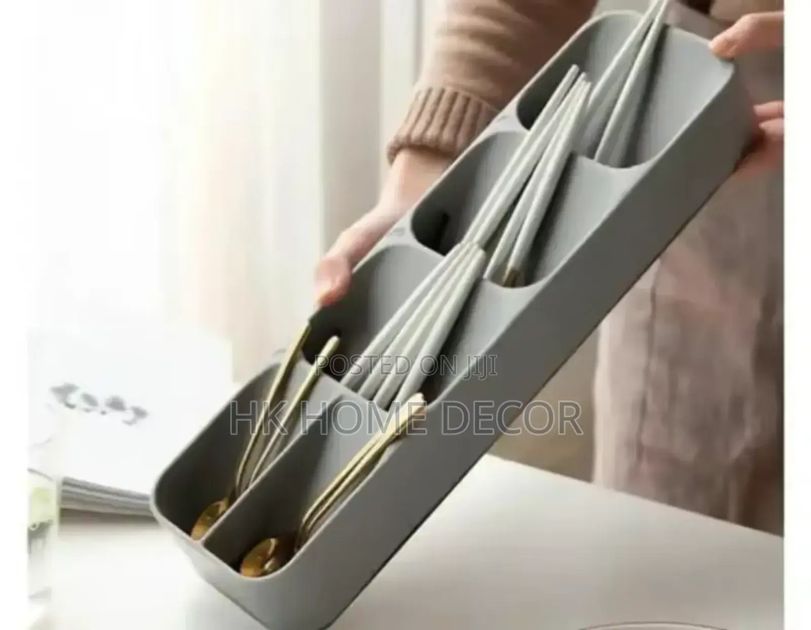 Compact Cutlery Organiser