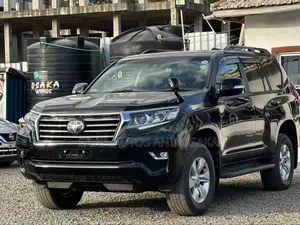 Toyota Land Cruiser Prado 2019 Black
