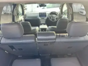 Toyota Land Cruiser Prado 2019 Black