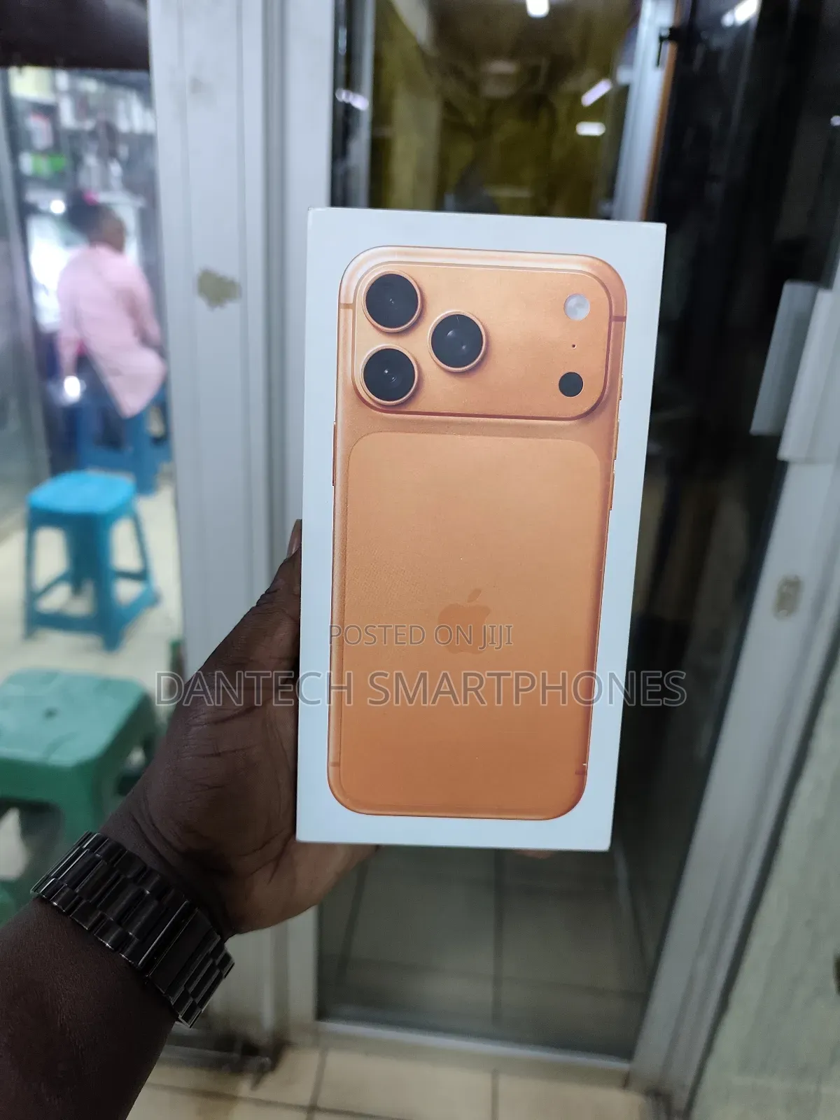 New Apple iPhone 17 Pro Max 256 GB Orange