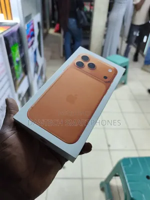 New Apple iPhone 17 Pro Max 256 GB Orange