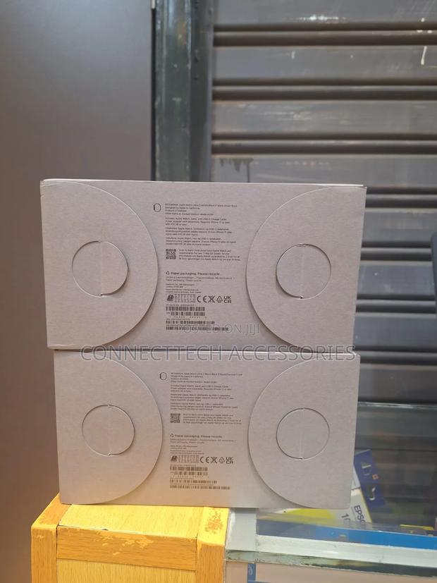 Apple Watch Ultra 3 49mm - main view