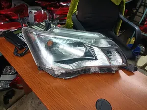 Toyota Axio 2012(161)Non Xenon Headlight