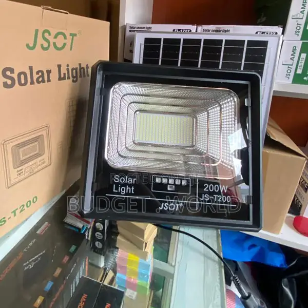 Strong Resistance 200w Solar Floodlight Durable Construction