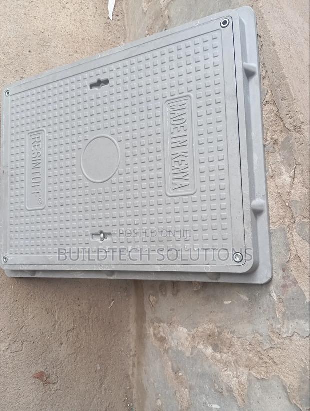 450×600 Mm Locable Composite Manhole Cover