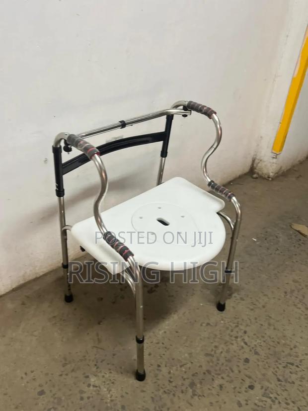 Folding 6-in-1 Commode Seat