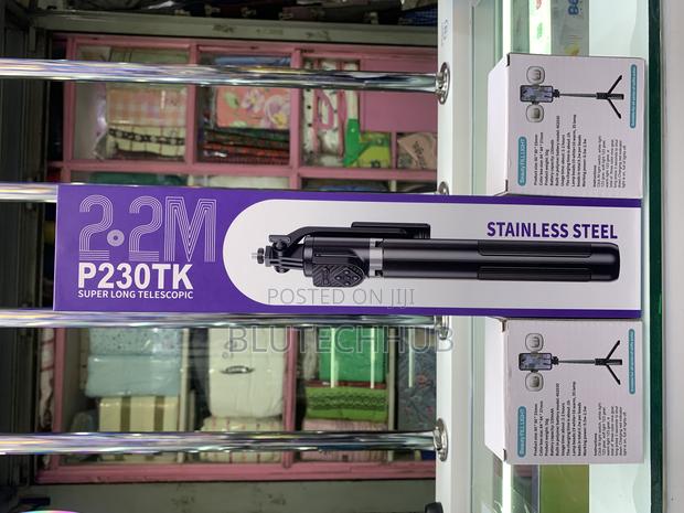 P230tk 2.2m Telescopic Tripod – Lights, Remote Phone Holder - thumbnail 2