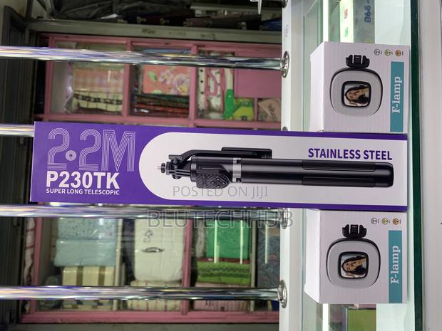 P230tk 2.2m Telescopic Tripod – Lights, Remote Phone Holder - thumbnail 3