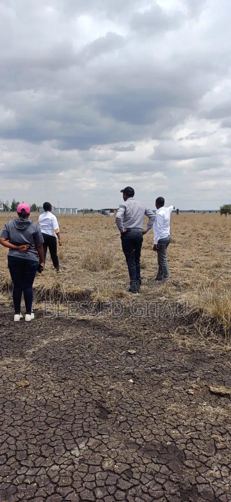 50x100 Plots Breeze Hightown at Kisaju